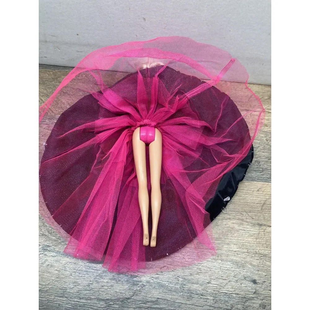 Barbie Special Edition 1998 Holiday Celebration Doll with Black Dress Mattel‎